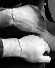 Charger l'image dans la galerie, Bracelet Word Homme - personnalisable (perle fond blanc, texte noir)
