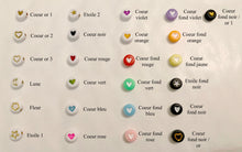 Charger l'image dans la galerie, Bracelet Word - personnalisable (perle fond noir, texte doré)
